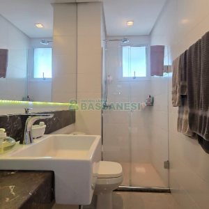 Apartamento com 55m², 1 dormitório, 1 vaga, no bairro Centro em Caxias do Sul para Comprar