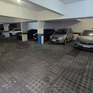 Apartamento com 55m², 1 dormitório, 1 vaga, no bairro Centro em Caxias do Sul para Comprar