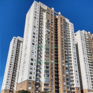 Apartamento com 110m², 3 dormitórios, 2 vagas, no bairro Cristo Redentor em Caxias do Sul para Alugar