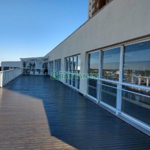 Apartamento com 110m², 3 dormitórios, 2 vagas, no bairro Cristo Redentor em Caxias do Sul para Alugar