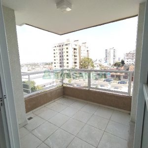 Apartamento com 110m², 3 dormitórios, 2 vagas, no bairro Cristo Redentor em Caxias do Sul para Alugar