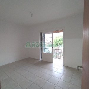 Casa com 195m², 3 dormitórios, 4 vagas, no bairro Santa Catarina em Caxias do Sul para Alugar