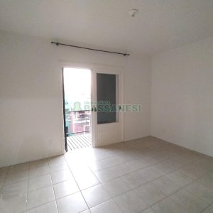 Casa com 195m², 3 dormitórios, 4 vagas, no bairro Santa Catarina em Caxias do Sul para Alugar