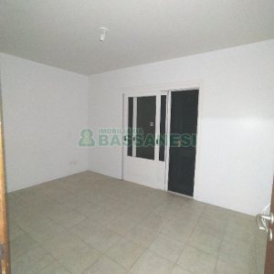 Casa com 195m², 3 dormitórios, 4 vagas, no bairro Santa Catarina em Caxias do Sul para Alugar