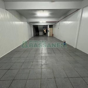 Loja com 360m², no bairro Centro em Caxias do Sul para Alugar