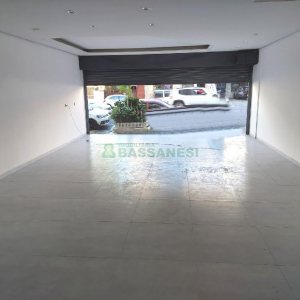 Loja com 300m², no bairro São Pelegrino em Caxias do Sul para Alugar