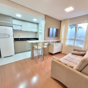 Apto Mobiliado com 35m², 1 dormitório, 1 vaga, no bairro Lourdes em Caxias do Sul para Alugar