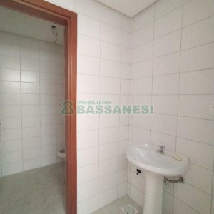 Loja com 485m², no bairro Villagio Iguatemi em Caxias do Sul para Alugar