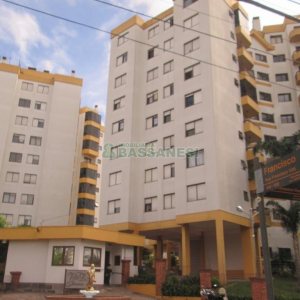 Apartamento com 74m², 2 dormitórios, 1 vaga, no bairro Madureira em Caxias do Sul para Comprar