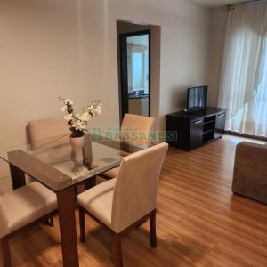 Apartamento com 74m², 2 dormitórios, 1 vaga, no bairro Madureira em Caxias do Sul para Comprar
