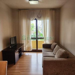 Apartamento com 74m², 2 dormitórios, 1 vaga, no bairro Madureira em Caxias do Sul para Comprar