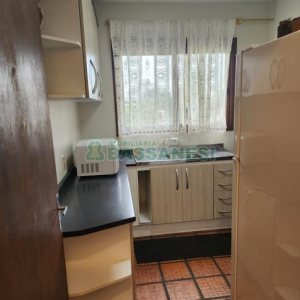 Apartamento com 74m², 2 dormitórios, 1 vaga, no bairro Madureira em Caxias do Sul para Comprar