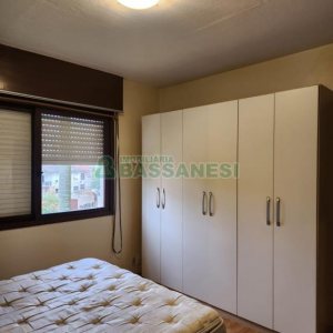 Apartamento com 74m², 2 dormitórios, 1 vaga, no bairro Madureira em Caxias do Sul para Comprar