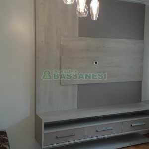 Apto Mobiliado com 74m², 2 dormitórios, 1 vaga, no bairro Sagrada Família em Caxias do Sul para Comprar