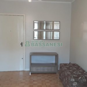 Apto Mobiliado com 74m², 2 dormitórios, 1 vaga, no bairro Sagrada Família em Caxias do Sul para Comprar