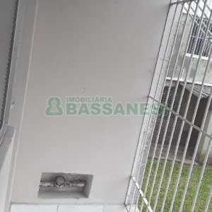 Apto Mobiliado com 74m², 2 dormitórios, 1 vaga, no bairro Sagrada Família em Caxias do Sul para Comprar