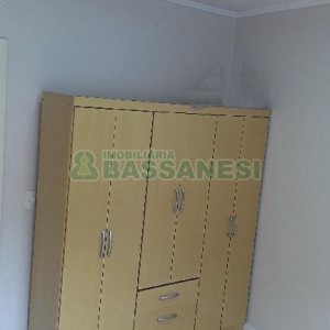 Apto Mobiliado com 74m², 2 dormitórios, 1 vaga, no bairro Sagrada Família em Caxias do Sul para Comprar