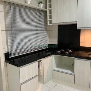 Apto Mobiliado com 74m², 2 dormitórios, 1 vaga, no bairro Sagrada Família em Caxias do Sul para Comprar