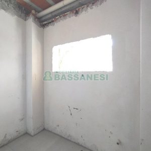 Loja com 200m², no bairro Ana Rech em Caxias do Sul para Alugar