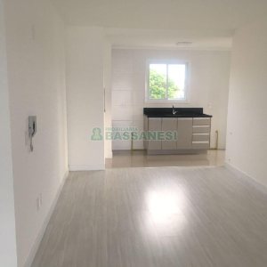 Apartamento com 82m², 2 dormitórios, 2 vagas, no bairro Desvio Rizzo em Caxias do Sul para Comprar