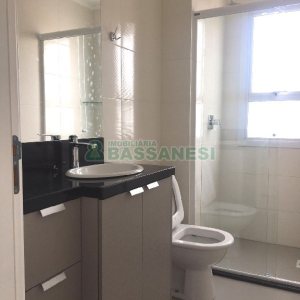 Apartamento com 82m², 2 dormitórios, 2 vagas, no bairro Desvio Rizzo em Caxias do Sul para Comprar