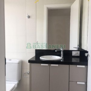 Apartamento com 82m², 2 dormitórios, 2 vagas, no bairro Desvio Rizzo em Caxias do Sul para Comprar