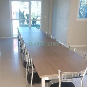 Apartamento com 82m², 2 dormitórios, 2 vagas, no bairro Desvio Rizzo em Caxias do Sul para Comprar