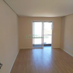Apartamento com 85m², 2 dormitórios, 1 vaga, no bairro Salgado Filho em Caxias do Sul para Comprar