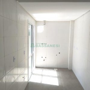 Apartamento com 85m², 2 dormitórios, 1 vaga, no bairro Salgado Filho em Caxias do Sul para Comprar