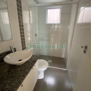 Apartamento com 71m², 2 dormitórios, 1 vaga, no bairro Salgado Filho em Caxias do Sul para Comprar