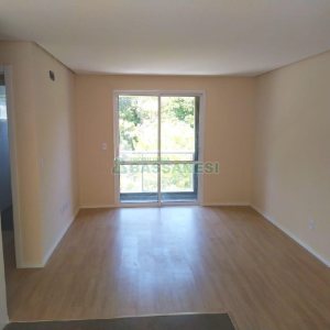 Apartamento com 80m², 2 dormitórios, 1 vaga, no bairro Salgado Filho em Caxias do Sul para Alugar