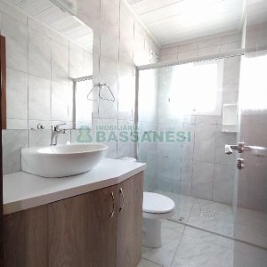 Apartamento com 130m², 2 dormitórios, 2 vagas, no bairro Rio Branco em Caxias do Sul para Alugar