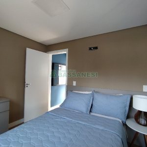 Apto Mobiliado com 41m², 1 dormitório, 1 vaga, no bairro Lourdes em Caxias do Sul para Alugar