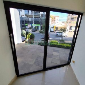 Loja com 80m², no bairro São Pelegrino em Caxias do Sul para Alugar