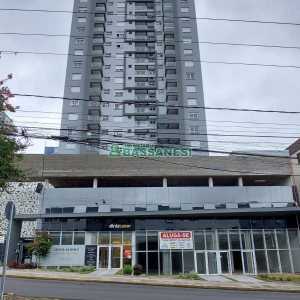 Apto Mobiliado com 57m², 2 dormitórios, 2 vagas, no bairro Lourdes em Caxias do Sul para Alugar