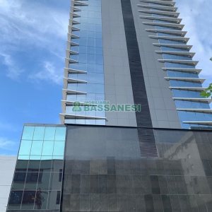 Sala com 25m², 1 vaga, no bairro Centro em Caxias do Sul para Alugar