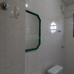 Loja com 58m², no bairro Madureira em Caxias do Sul para Alugar