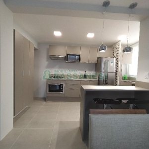 Apto Mobiliado com 71m², 2 dormitórios, 2 vagas, no bairro Rio Branco em Caxias do Sul para Comprar
