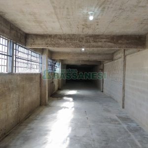 Loja com 85m², no bairro Universitário em Caxias do Sul para Alugar