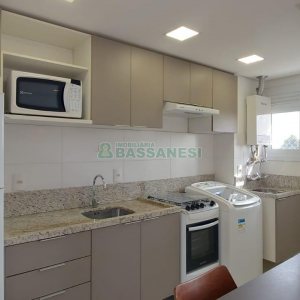 Apartamento com 35m², 1 dormitório, 1 vaga, no bairro Lourdes em Caxias do Sul para Alugar