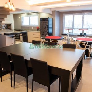 Apartamento com 35m², 1 dormitório, 1 vaga, no bairro Lourdes em Caxias do Sul para Alugar