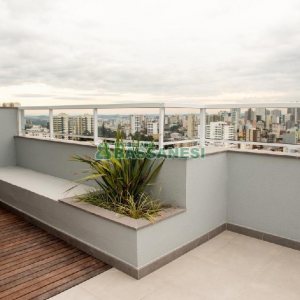 Apartamento com 35m², 1 dormitório, 1 vaga, no bairro Lourdes em Caxias do Sul para Alugar