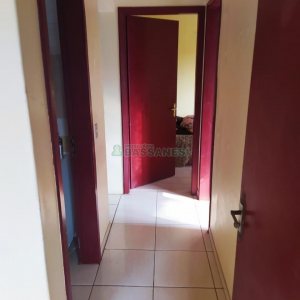 Casa com 60m², 5 dormitórios, 1 vaga, no bairro Santa Lúcia em Caxias do Sul para Comprar