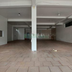 Loja com 180m², no bairro São Victor COHAB em Caxias do Sul para Alugar