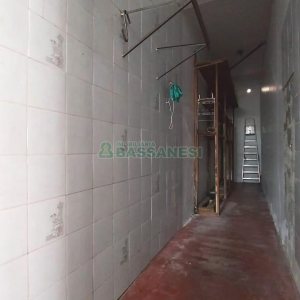 Loja com 180m², no bairro São Victor COHAB em Caxias do Sul para Alugar