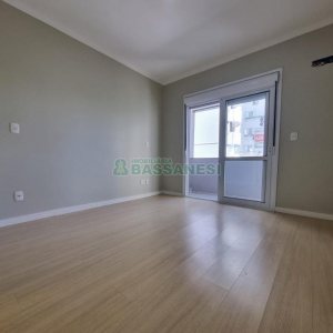 Apartamento com 86m², 2 dormitórios, 2 vagas, no bairro Panazzolo em Caxias do Sul para Comprar