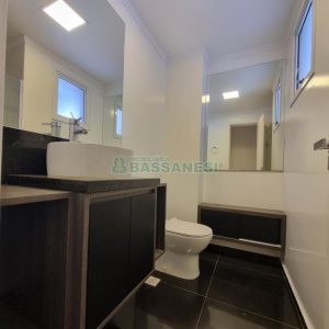Apartamento com 86m², 2 dormitórios, 2 vagas, no bairro Panazzolo em Caxias do Sul para Comprar