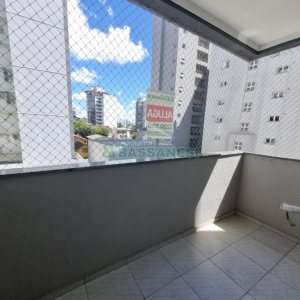 Apartamento com 86m², 2 dormitórios, 2 vagas, no bairro Panazzolo em Caxias do Sul para Comprar