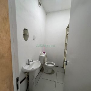 Loja com 164m², no bairro São José em Caxias do Sul para Alugar