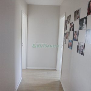 Apto Mobiliado com 153m², 3 dormitórios, 2 vagas, no bairro Lourdes em Caxias do Sul para Comprar